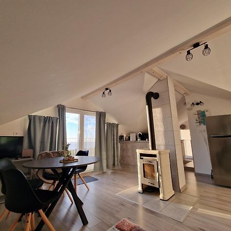 Ferienwohnung Ardo Elmenybirtok Balatonederics Exterior foto