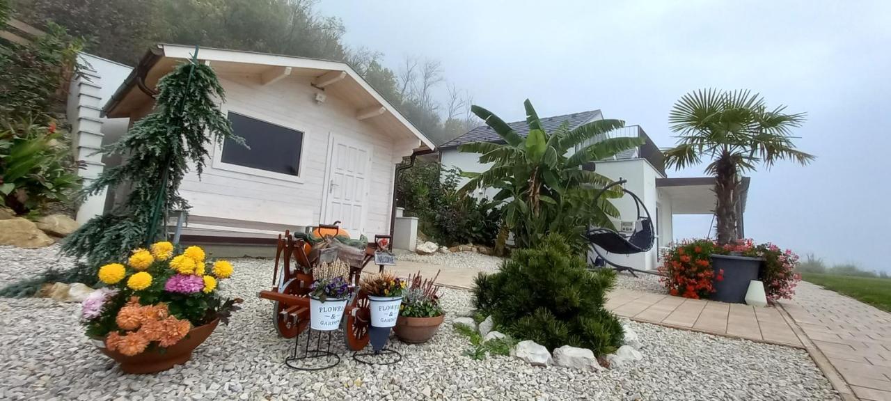 Ferienwohnung Ardo Elmenybirtok Balatonederics Exterior foto